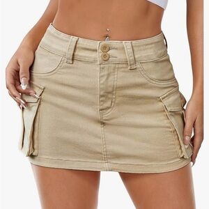 Amazon Beige Cargo Mini Skirt with Pockets